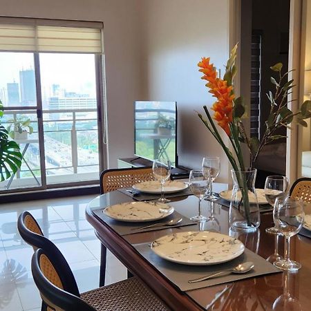 Casa Antonio At Fairway Terraces Family Penthouse 2Br Wi-Fi Nr Golf, Airport, Fort Bgc Μανίλα Εξωτερικό φωτογραφία
