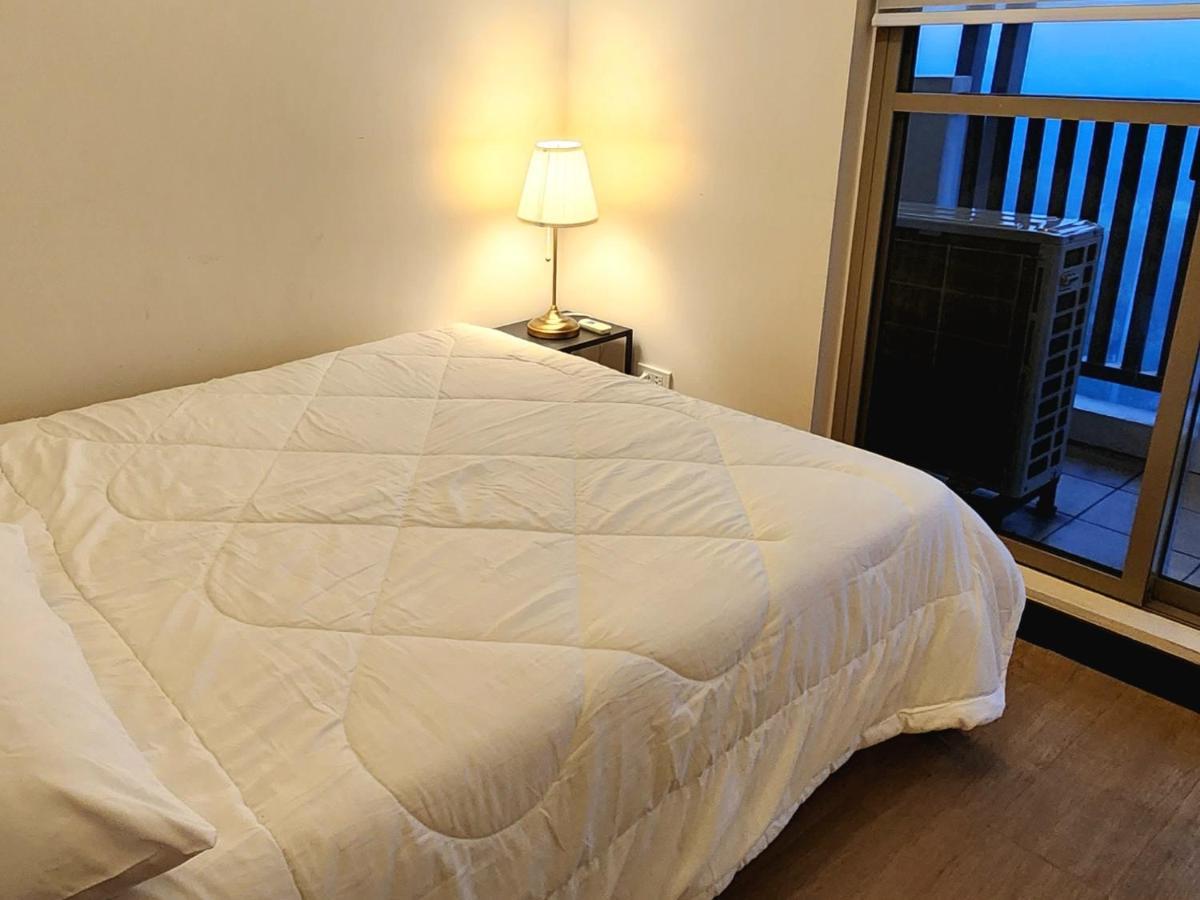 Casa Antonio At Fairway Terraces Family Penthouse 2Br Wi-Fi Nr Golf, Airport, Fort Bgc Μανίλα Εξωτερικό φωτογραφία