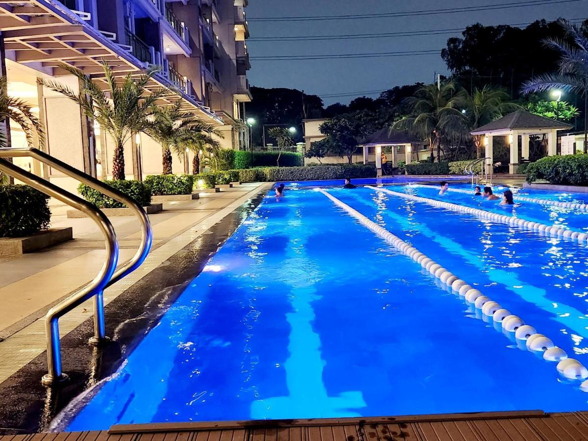 Casa Antonio At Fairway Terraces Family Penthouse 2Br Wi-Fi Nr Golf, Airport, Fort Bgc Μανίλα Εξωτερικό φωτογραφία